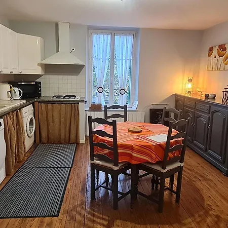 Au Coeur D'haraucourt - Proche De Nancy, Jardin Privatif, Wifi, Parking Gratuit - Fr-1-584-22 Haraucourt (Meurthe-et-Moselle)